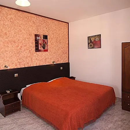 Panorama Apartment *